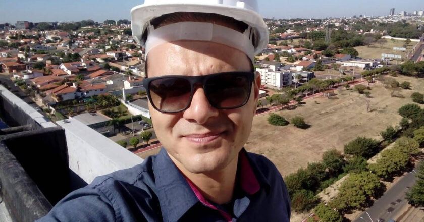 Construção civil cresce no Brasil, mas enfrenta entraves estruturais, avalia Cláudio De Souza Cruz