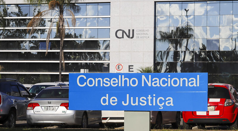 CNJ inicia investigação e coleta depoimentos sobre denúncias de assédio envolvendo ministro do STJ
