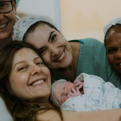 Taisa Pelosi, apresentadora da LeoDias TV, celebra a chegada de sua filha Clara Maria: “Nossa preciosidade”