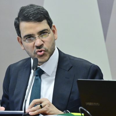 A tática de Messias para enfrentar a oposição na CCJ