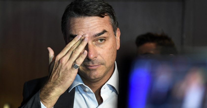 Impacto do fenômeno Trump pode influenciar disputa entre Lula e Flávio nas pesquisas eleitorais