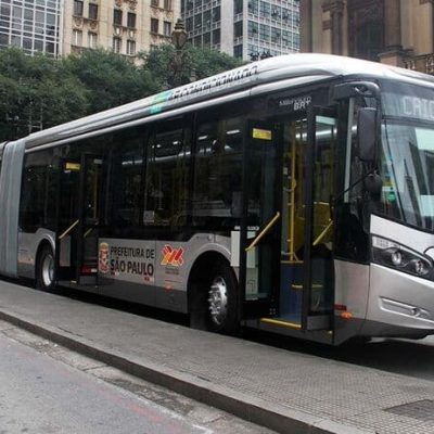 Projeto de transporte público gratuito para todos é comparado ao SUS