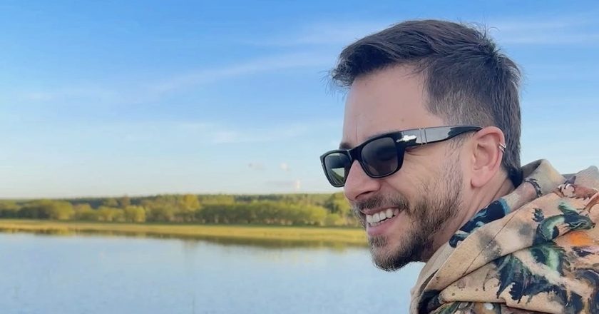 Junior Lima revela sua forma de enfrentar rumores sobre sua orientação sexual