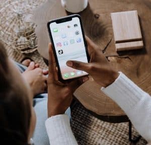 Netflix apresenta Playground, um espaço digital voltado para o público infantil e sinaliza a crescente especialização de aplicativos.