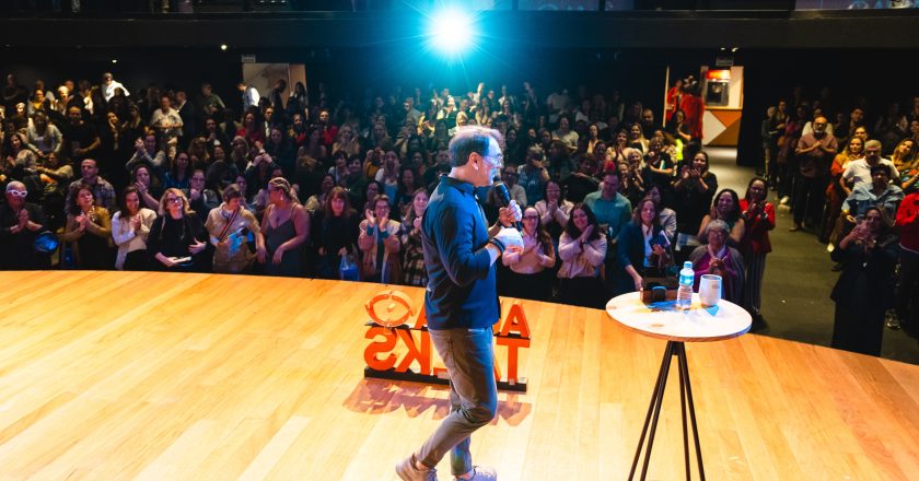 Rossandro Klinjey chega em João Pessoa com a palestra “As 5 Faces do Perdão” e propõe reflexão sobre saúde emocional e relações humanas