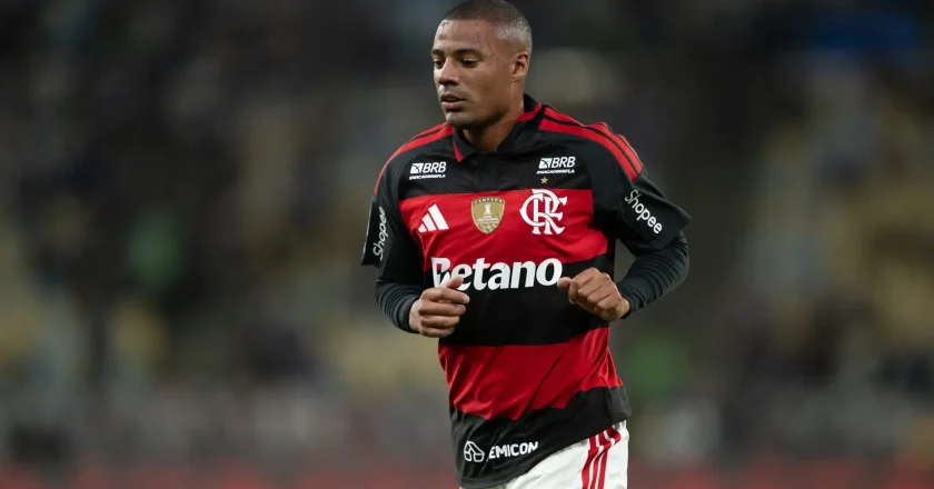 Futuro de De La Cruz incerto no Flamengo enquanto clube foca na aquisição de novo meio-campista