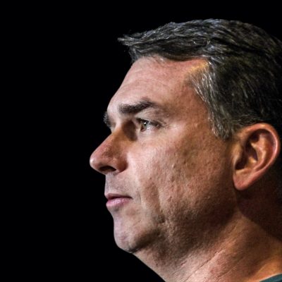 A nova justificativa de Flávio intensifica o desânimo entre os aliados no Congresso