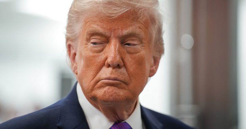Trump avisa que intensificará ataques ao Irã se acordo de paz não for aceito