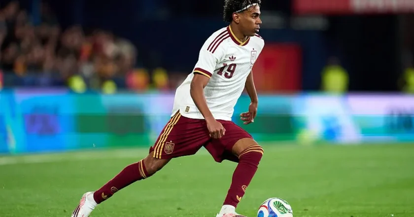 Yamal surpreende com nova estratégia para a Copa do Mundo