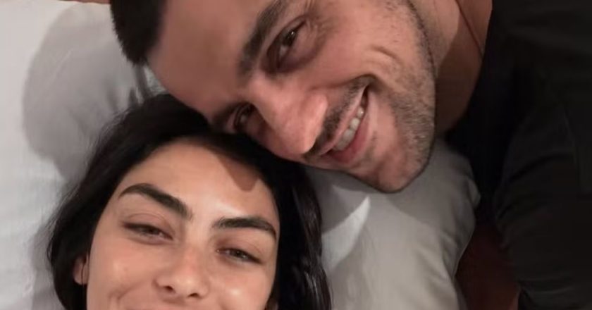 Esposa de Felipe Simas compartilha experiência angustiante e cirurgia inesperada: “Foi um susto