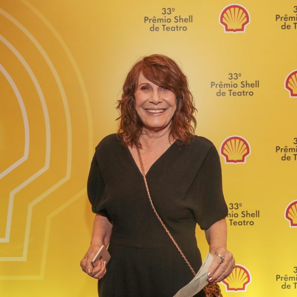 Renata Sorrah enfrenta processo por acusações de assédio e danos morais de ex-colaboradora