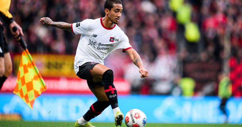 Arthur estende vínculo com o Bayer Leverkusen até 2031