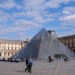 Museu do Louvre enfrenta momentos críticos, adverte seu recém-empossado presidente