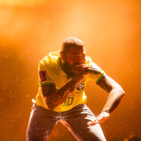 Descubra quem será o cantor da grande final da Copa do Mundo