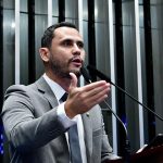 Impacto da Saída de Cleitinho na Corrida pelo Governo de Minas Gerais segundo a Pesquisa Quaest