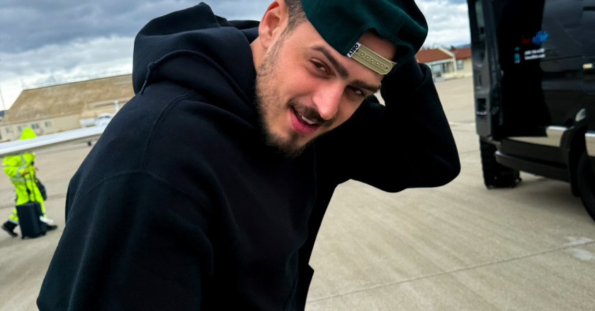 Jon Vlogs adquire jato de R$ 15 milhões e celebra a realização de um sonho
