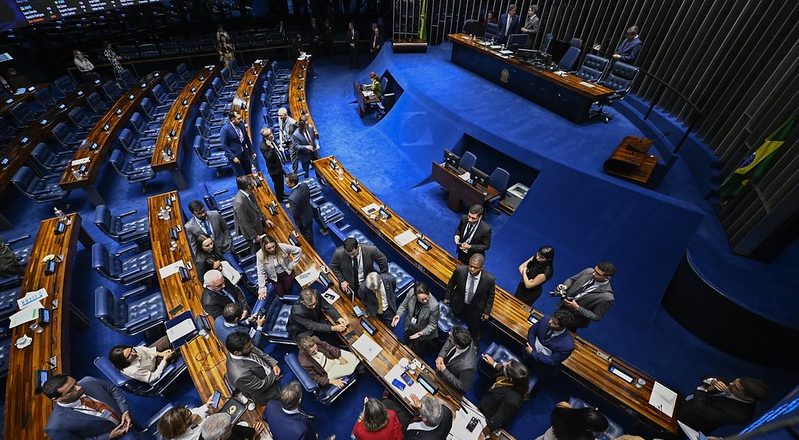 Senado recebe carta de compromisso em apoio aos direitos das pessoas com deficiência