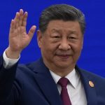China divulga Livro Branco em defesa de sua indústria frente às críticas ocidentais