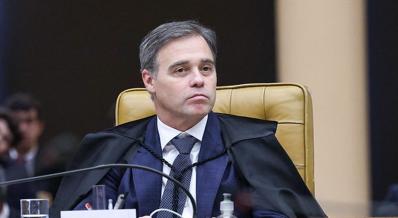 Os dois desafios que fazem André Mendonça ser o foco da disputa eleitoral