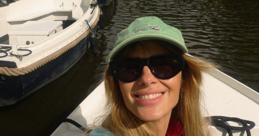 Novo ciclo! Carolina Dieckmmann completa 48 anos e reflete sobre a vida