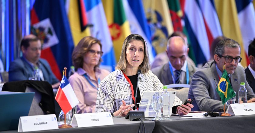 São Paulo apresenta estratégia de combate à pobreza em encontro ministerial no Panamá