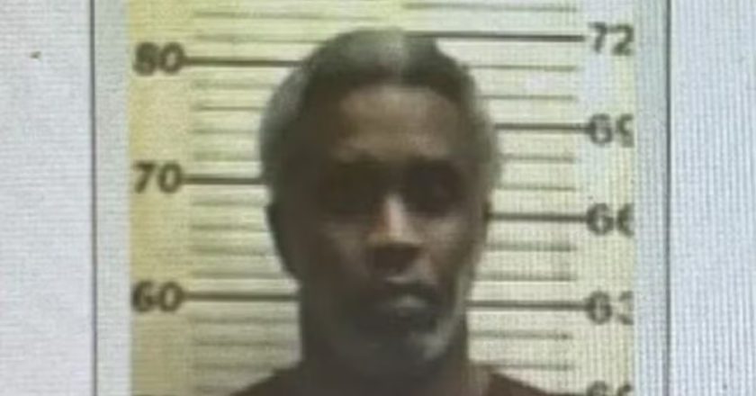 Diddy se machuca na cabeça em incidente com traficante durante detenção