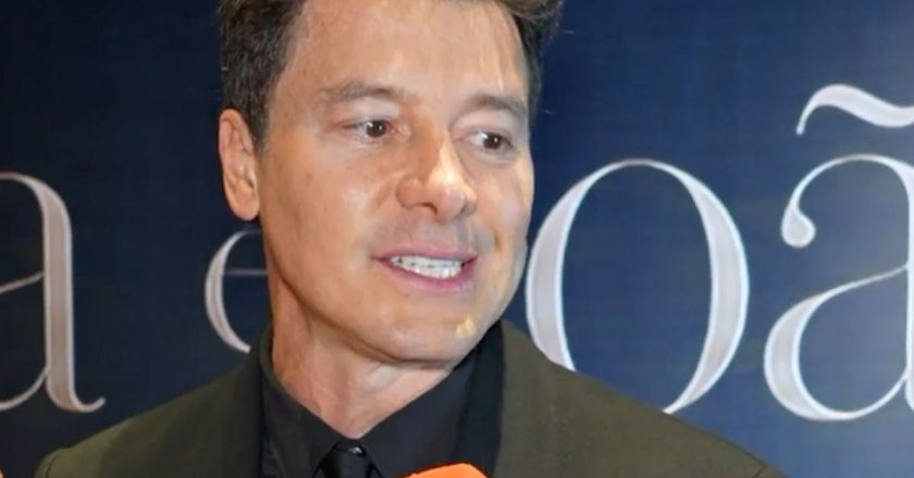 Rodrigo Faro se diverte em festa de Cela e afirma: “Desempregados também merecem diversão!
